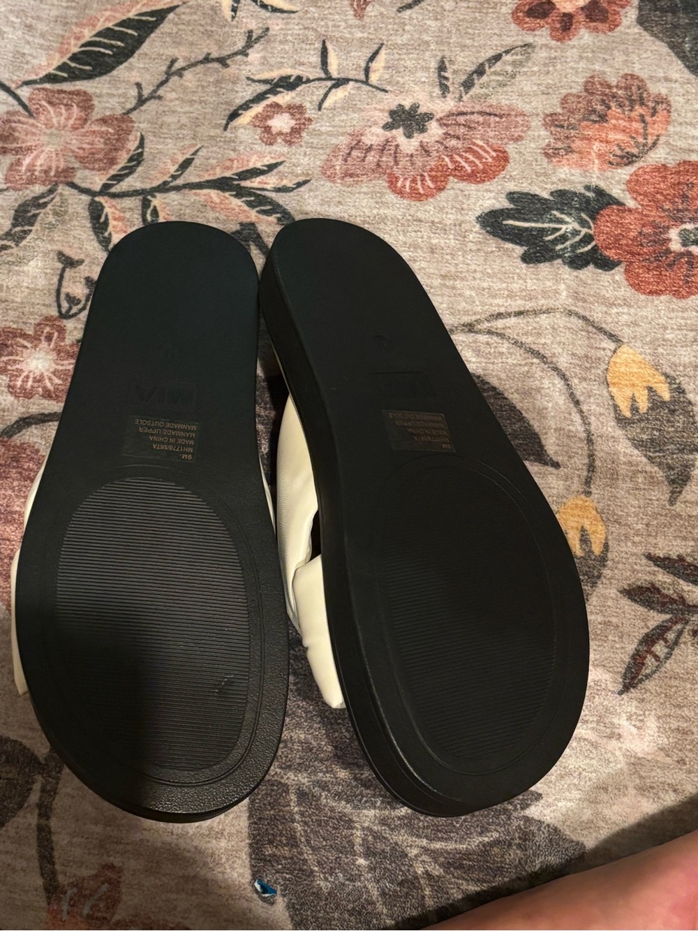 MIA Cream Knotted Slip-On Sandals - Picture 2 of 2